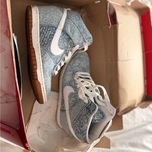 Nike Blue and White High-Top Sneakers